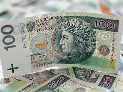 Upadłość konsumencka z adwokatem: Ile zapłacisz i jak obniżyć koszty?